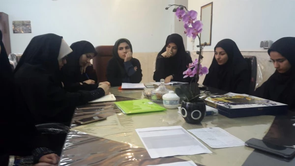 برگزاری جلسه با دبیران کانون های فرهنگی و اجتماعی پیرامون برنامه های دهه فجر انقلاب اسلامی 3