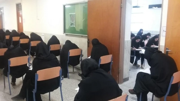 شروع امتحانات نیم سال اول سال تحصیلی ۹۷ -۹۶ به روایت تصویر 2