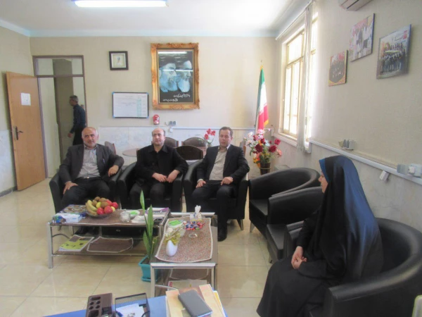 بازدید نمایندگان سازمان مرکزی و وزارت علوم در خصوص راستی آزمایی اطلاعات رتبه بندی سراهای دانشجویی پردیس های استان 2