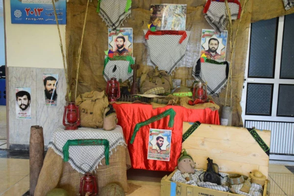 برگزاری نمایشگاه با مضمون دفاع مقدس به مناسبت اولین سالگرد شهید گمنام پردیس 2