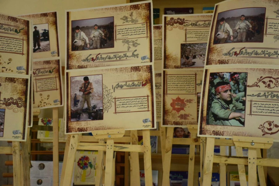 برگزاری نمایشگاه با مضمون دفاع مقدس به مناسبت اولین سالگرد شهید گمنام پردیس 3