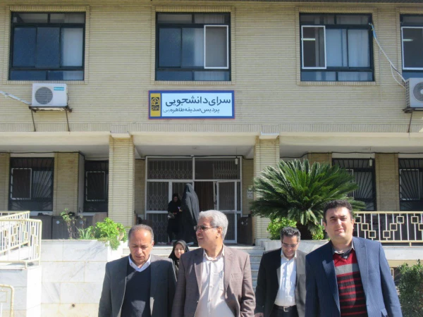 حضور آقای آقاخانی، مدیر کل برنامه ریزی، خدمات و رفاه دانشجویی در پردیس 9