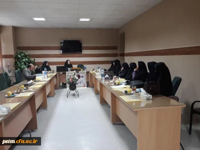 برگزاری کارگاه آموزشی کارورزی برای مدیران و معلمان راهنمای مدارس مجری درس کارورزی