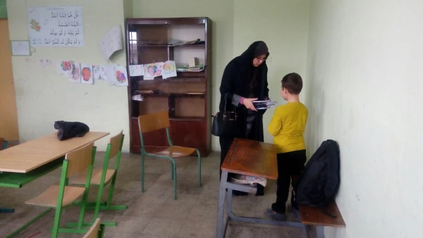 حضور مسئولین دانشگاه در جلسه شورای آموزگاران مدرسه همکار مدرسه شهید مرادی و اهداء جوایز به دانش آموزان  5