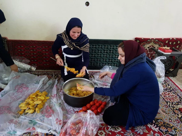 برگزاری اردو به مناسبت روز زن و تجلیل از همکاران خانم دانشگاه فرهنگیان استان مازندران در امامزاده ابا صالح شهرستان قائمشهر 6