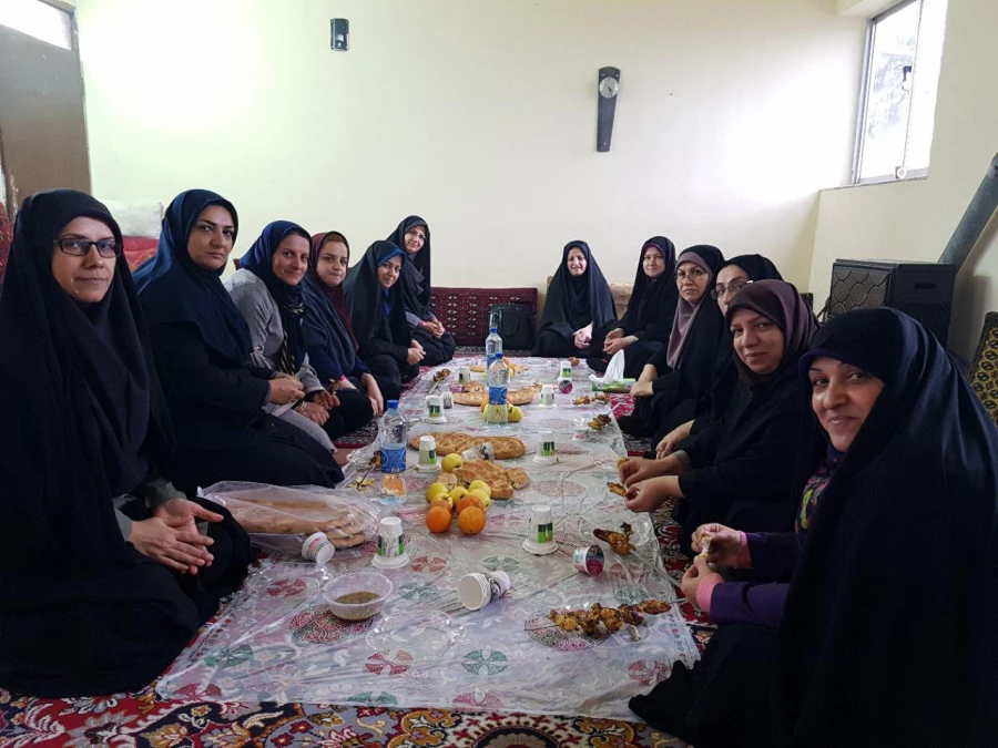 برگزاری اردو به مناسبت روز زن و تجلیل از همکاران خانم دانشگاه فرهنگیان استان مازندران در امامزاده ابا صالح شهرستان قائمشهر 8