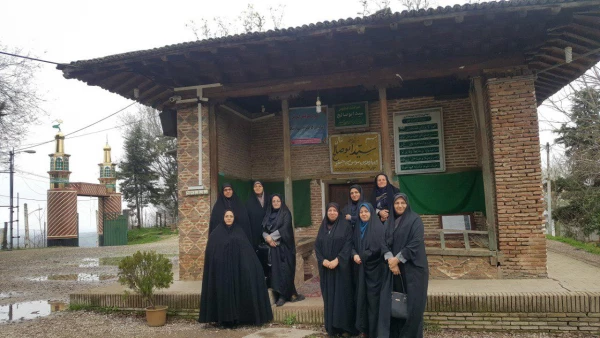 برگزاری اردو به مناسبت روز زن و تجلیل از همکاران خانم دانشگاه فرهنگیان استان مازندران در امامزاده ابا صالح شهرستان قائمشهر 16