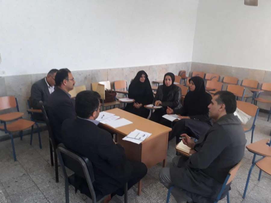 برگزاری اولین کارگاه آموزشی دروس آموزش محور دانشگاه فرهنگیان با حضور اعضای هیات علمی، مدرسان و اساتیددر پردیس 4