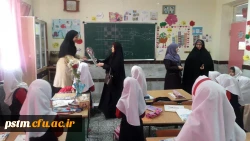 به مناسبت گرامیداشت مقام معلم انجام شد: حضور مسئولین پردیس در مدارس میزبان نومعلمان دانشگاه 4