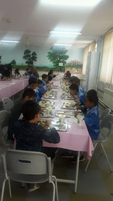 حضور مسئولین، معلمان و دانش آموزان مدرسه همکار شهید مرادی در پردیس و برگزاری مراسم تقدیر از معلمان 6