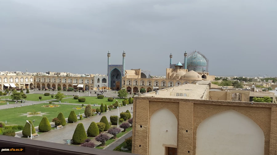 به مناسبت هفته سرای دانشجویی برگزار شد: اردوی سیاحتی دانشجویان به مقصد اصفهان 3