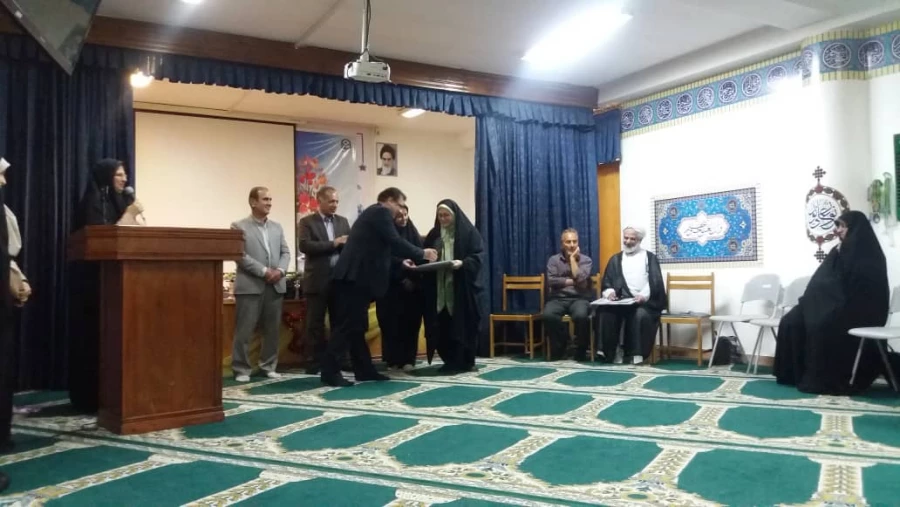 تقدیر از برگزیدگان علمی،  پژوهشی و جشنواره فرهنگی  6