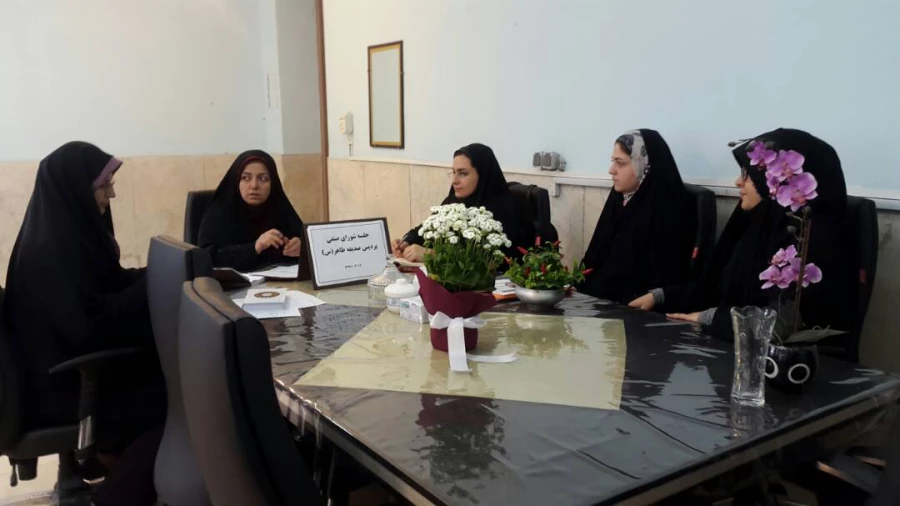 برگزاری جلسه شورای صنفی دانشجویی با حضور مسئولین پردیس 7