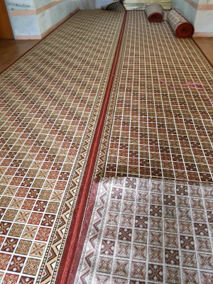 بهسازی سرای دانشجویی با مفروش نمودن راهروها و خرید تشک 6