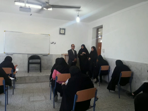 بازدید معاونت های آموزشی، پزوهشی و فرهنگی و  توسعه منابع و دانشجویی مدیریت استانی از برگزاری امتحانات در پردیس 3