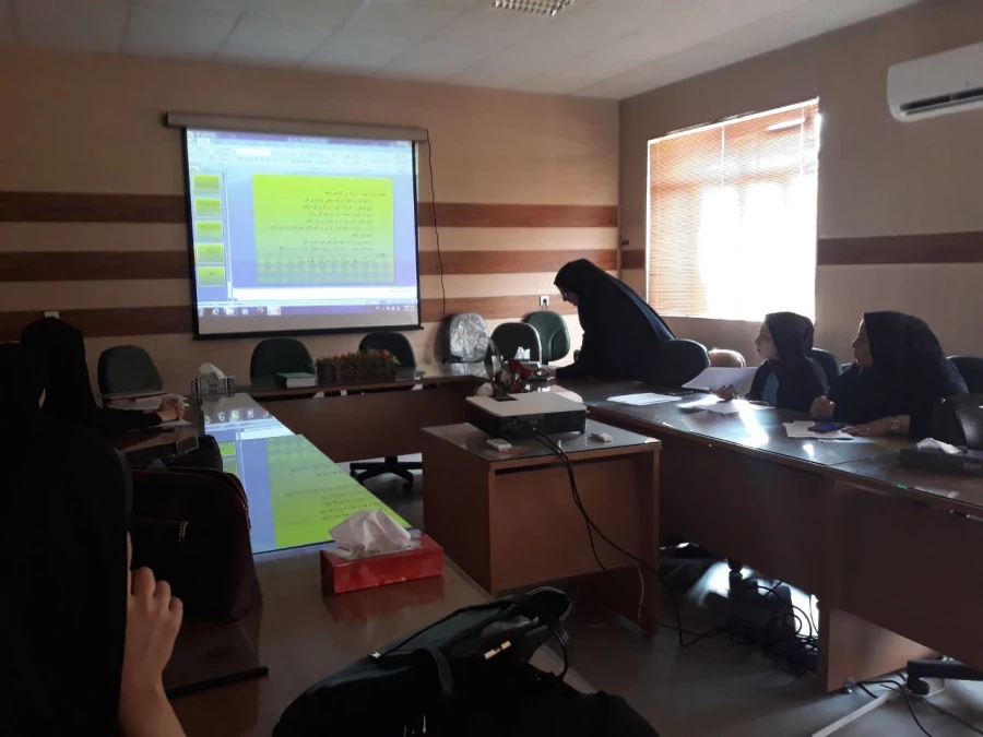 برگزاری جلسه دفاع از درس پروژه دانشجویان رشته علوم تربیتی ورودی93 3