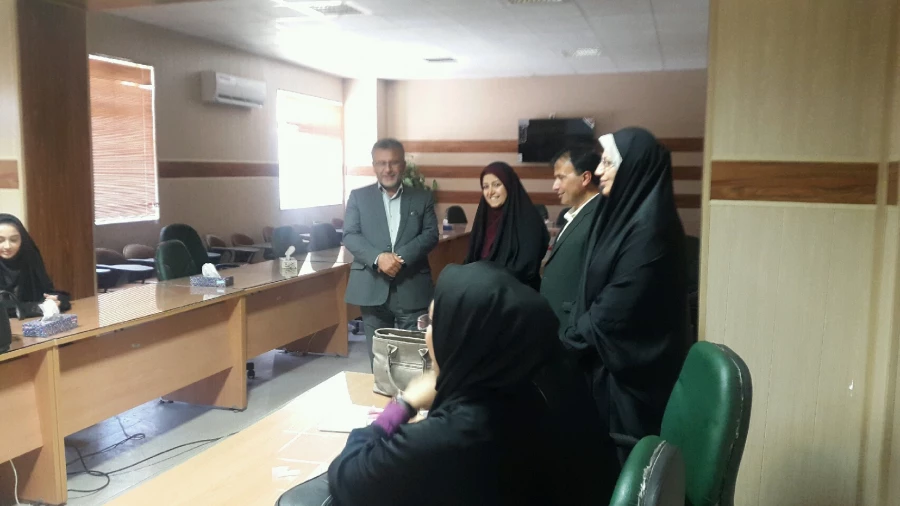 بازدید معاونت توسعه مدیریت و پشتیبانی اداره کل آموزش و پرورش استان از حوزه امتحانی پردیس 15