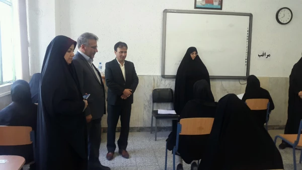 بازدید معاونت توسعه مدیریت و پشتیبانی اداره کل آموزش و پرورش استان از حوزه امتحانی پردیس 9
