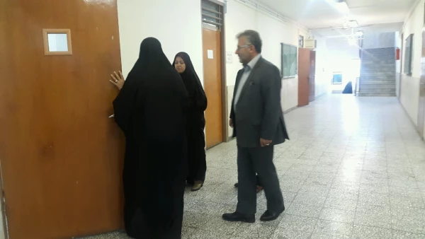 بازدید معاونت توسعه مدیریت و پشتیبانی اداره کل آموزش و پرورش استان از حوزه امتحانی پردیس 12