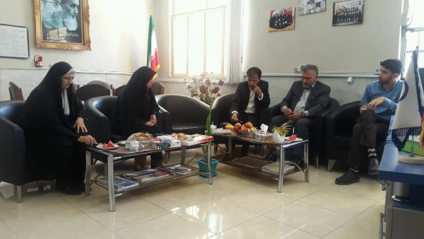 بازدید معاونت توسعه مدیریت و پشتیبانی اداره کل آموزش و پرورش استان از حوزه امتحانی پردیس 13