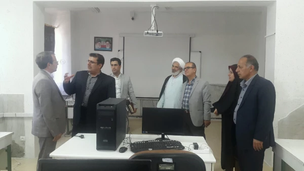 بازدید معاونت محترم پژوهشی دانشگاه فرهنگیان از پردیس 10