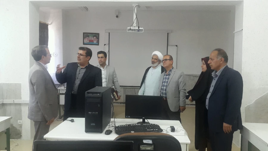 بازدید معاونت محترم پژوهشی دانشگاه فرهنگیان از پردیس 10