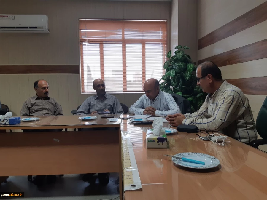 برگزاری جلسه گروه آموزشی تربیت حرفه ای 2