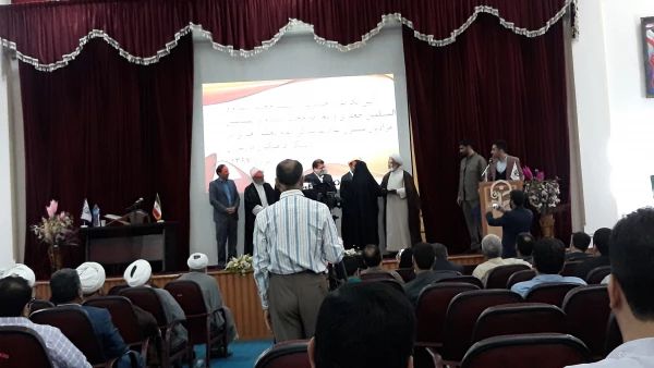 با حضور حجت الاسلام تقوی؛ معاون محترم منابع انسانی نهاد نمایندگی مقام معظم رهبری در دانشگاه ها برگزار شد:
مراسم تودیع حجت السلام و المسلمین جعفری و معارفه حجت السلام و المسلمین مرادیان 2