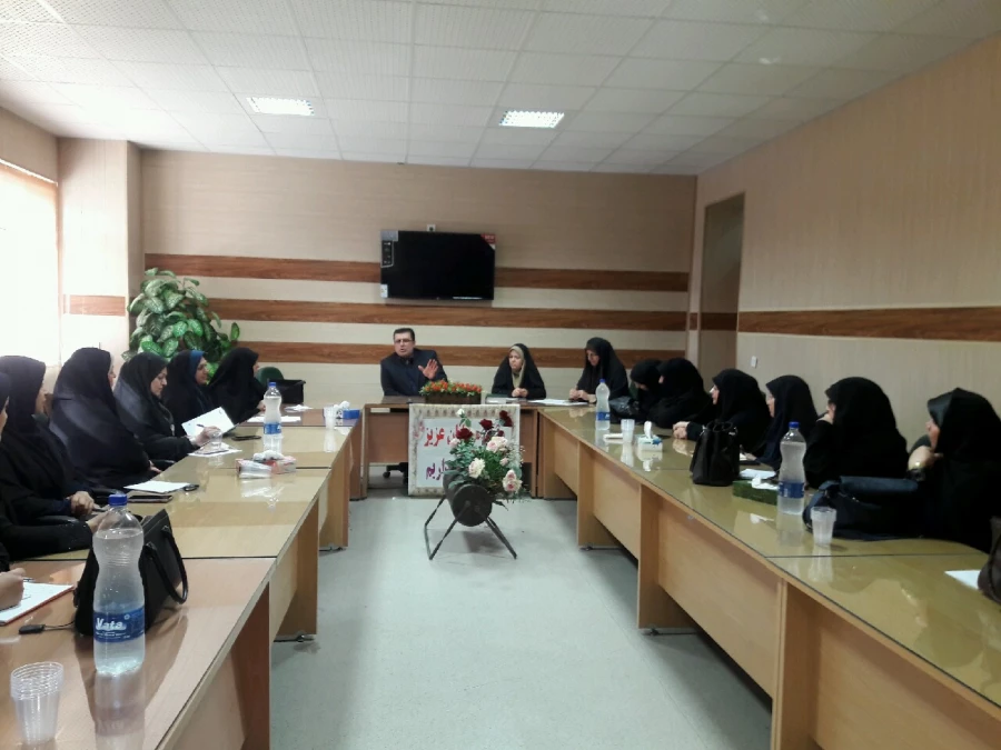 برگزاری جلسه توجیهی مسئولین گروه های مصاحبه پذیرفته شدگان چندبرابر ظرفیت آزمون سراسری دانشگاه فرهنگیان 3