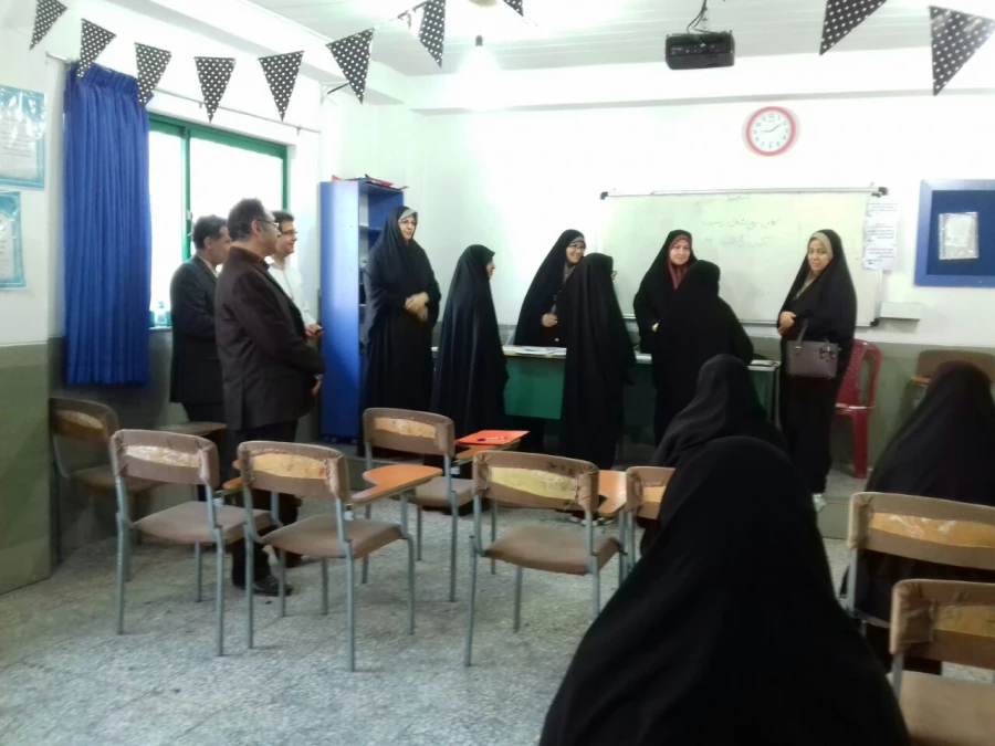 بازدید مسئولین پردیس از محل پذیرش و معاینات پزشکی پذیرفته شدگان چندبرابر ظرفیت دانشگاه فرهنگیان 8