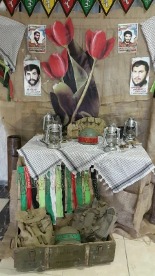 برگزاری نمایشگاه به مناسبت هفته دفاع مقدس در پردیس 5