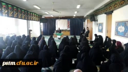 نشست توجیهی مدیرعامل صندوق ذخیره فرهنگیان استان با دانشجویان پردیس 5