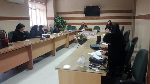 برگزاری نشست معاونت آموزشی، پژوهشی و فرهنگی مدیریت استانی دانشگاه با دبیران کانون های فرهنگی و اجتماعی و نمایندگان تشکل ها 6