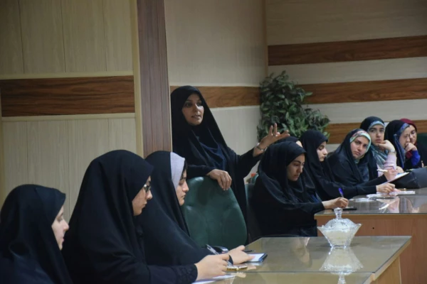 برگزاری کارگاه مشاوره با عنوان مهارت های دهگانه 5