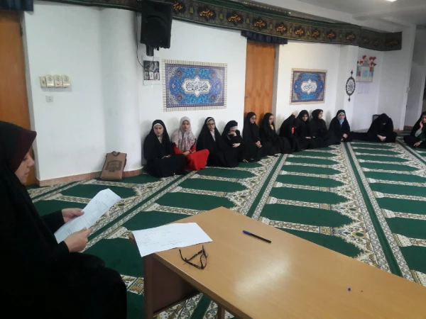 برگزاری نشست توجیهی سرپرست پردیس و مسئول پژوهش با دانشجویان در مورد جشنواره پویش