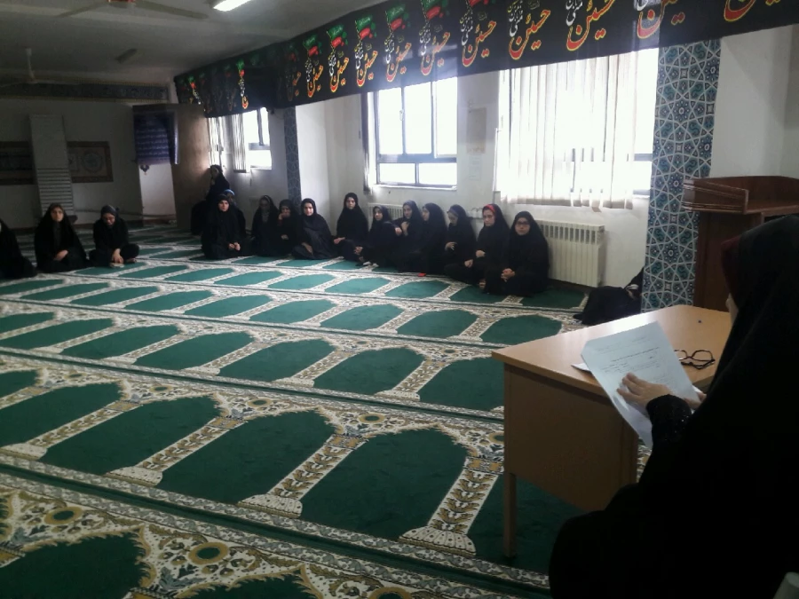 برگزاری نشست توجیهی سرپرست پردیس و مسئول پژوهش با دانشجویان در مورد جشنواره پویش