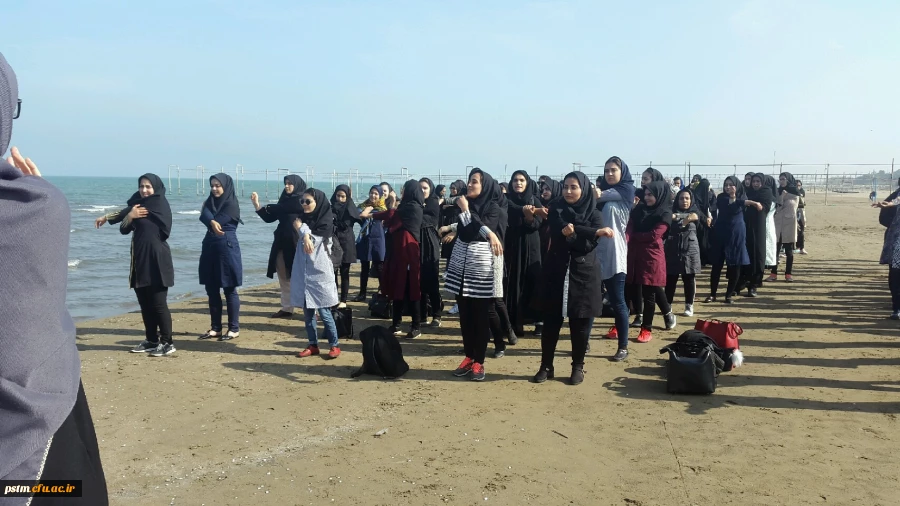 برگزاری اردوی یک روزه دانشجویان پردیس و مراکز تابعه به مناسبت هفته ملی سلامت بانوان 4