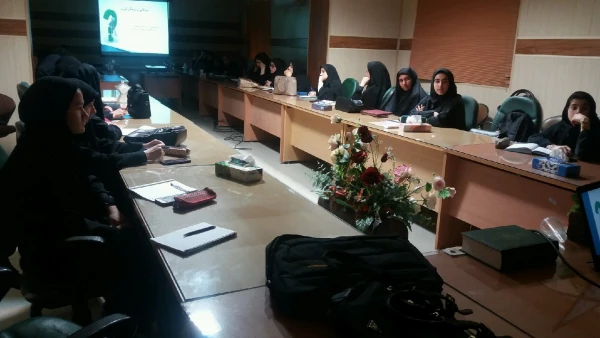 توسط واحد مشاوره پردیس برگزار گردید:  کارگاه ذهن آگاهی 3