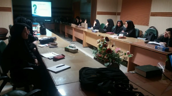 توسط واحد مشاوره پردیس برگزار گردید:  کارگاه ذهن آگاهی 5