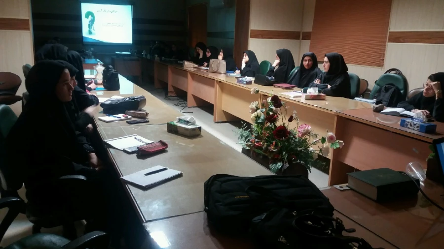 توسط واحد مشاوره پردیس برگزار گردید:  کارگاه ذهن آگاهی 5