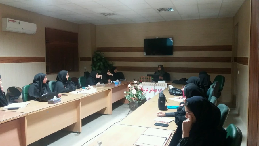 توسط واحد مشاوره پردیس برگزار گردید:  کارگاه ذهن آگاهی 7