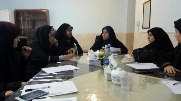 نشست توجیهی مسئولین پردیس با دبیران کانون ها، انجمن ها و تشکل های اسلامی 3