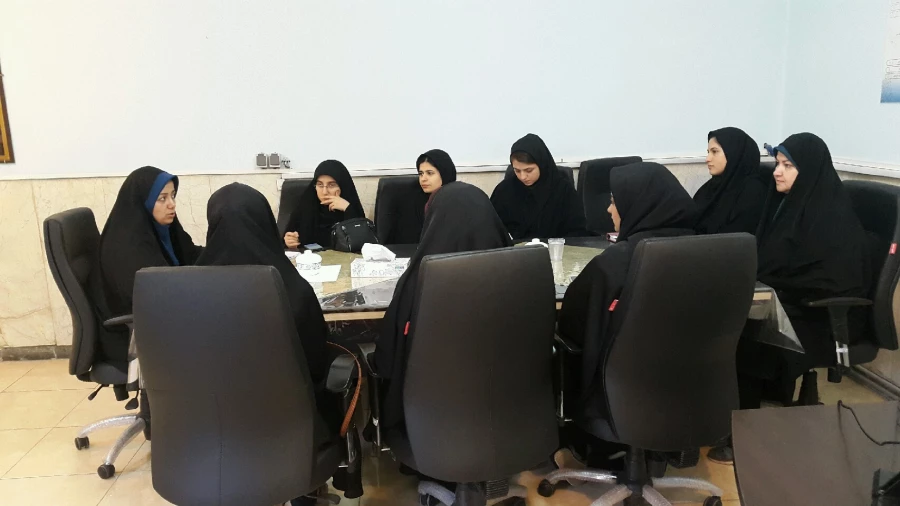 نشست توجیهی مسئولین پردیس با دبیران کانون ها، انجمن ها و تشکل های اسلامی 4