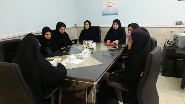 نشست توجیهی مسئولین پردیس با دبیران کانون ها، انجمن ها و تشکل های اسلامی 5