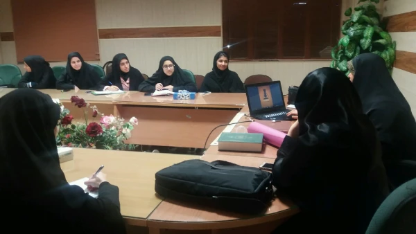 برگزاری جلسه هم اندیشی دانشجومعلمان و مشاور پردیس با موضوع "همه در برابر خشونت علیه زنان مسئولند" 2