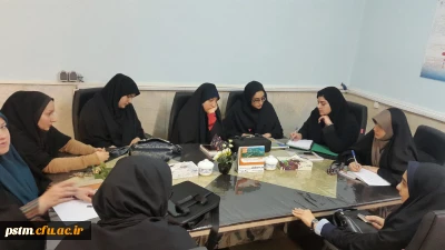 برگزاری نشست توجیهی اعضاء کانون و انجمن ادبی