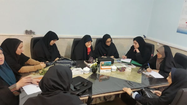 برگزاری نشست توجیهی اعضاء کانون و انجمن ادبی  2