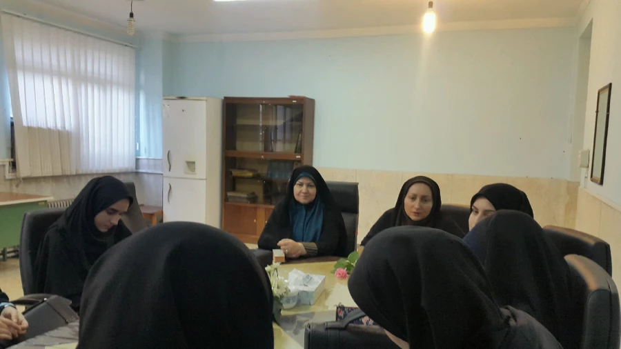 برگزاری نشست توجیهی اعضاء کانون و انجمن ادبی  3