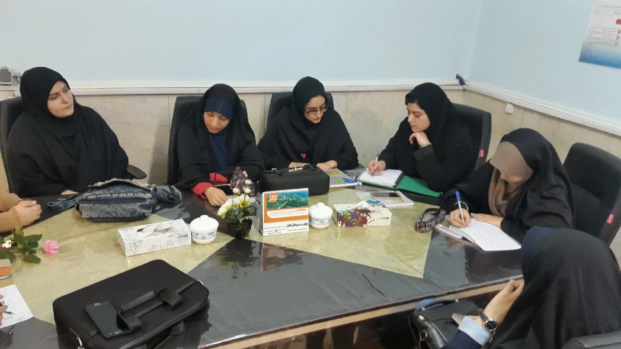 برگزاری نشست توجیهی اعضاء کانون و انجمن ادبی  4