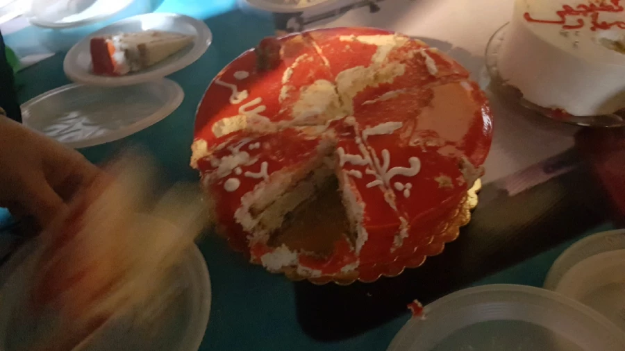 در آستانه روز دانشجو در محوطه سرای دانشجویی برگزار شد: نشست صمیمی دانشجویان با سرپرست پردیس، سرو شام و خاطره گویی 15